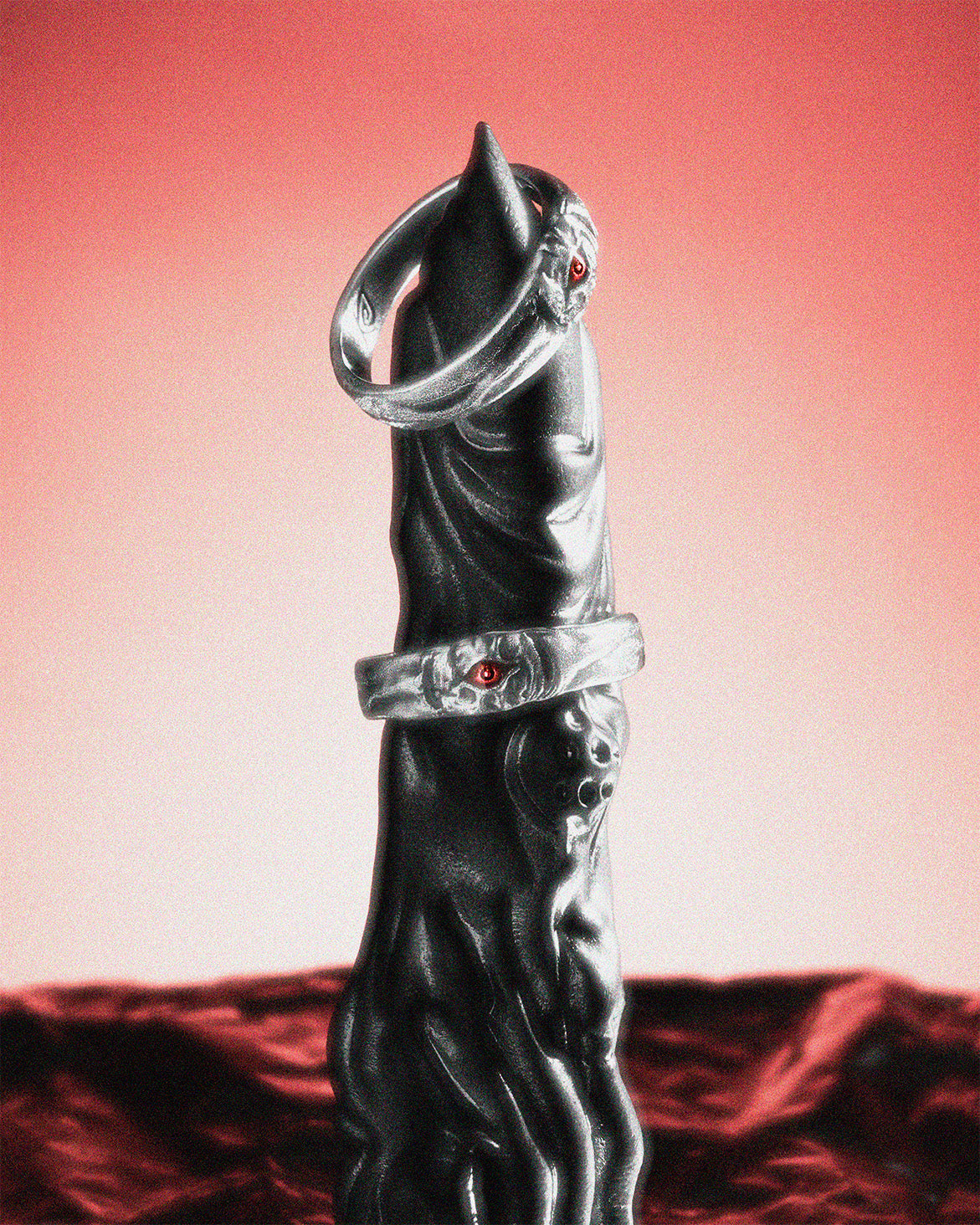 Cursed king ring